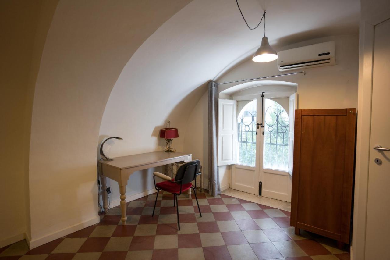 Villa Cavour 181 Bari Exterior foto